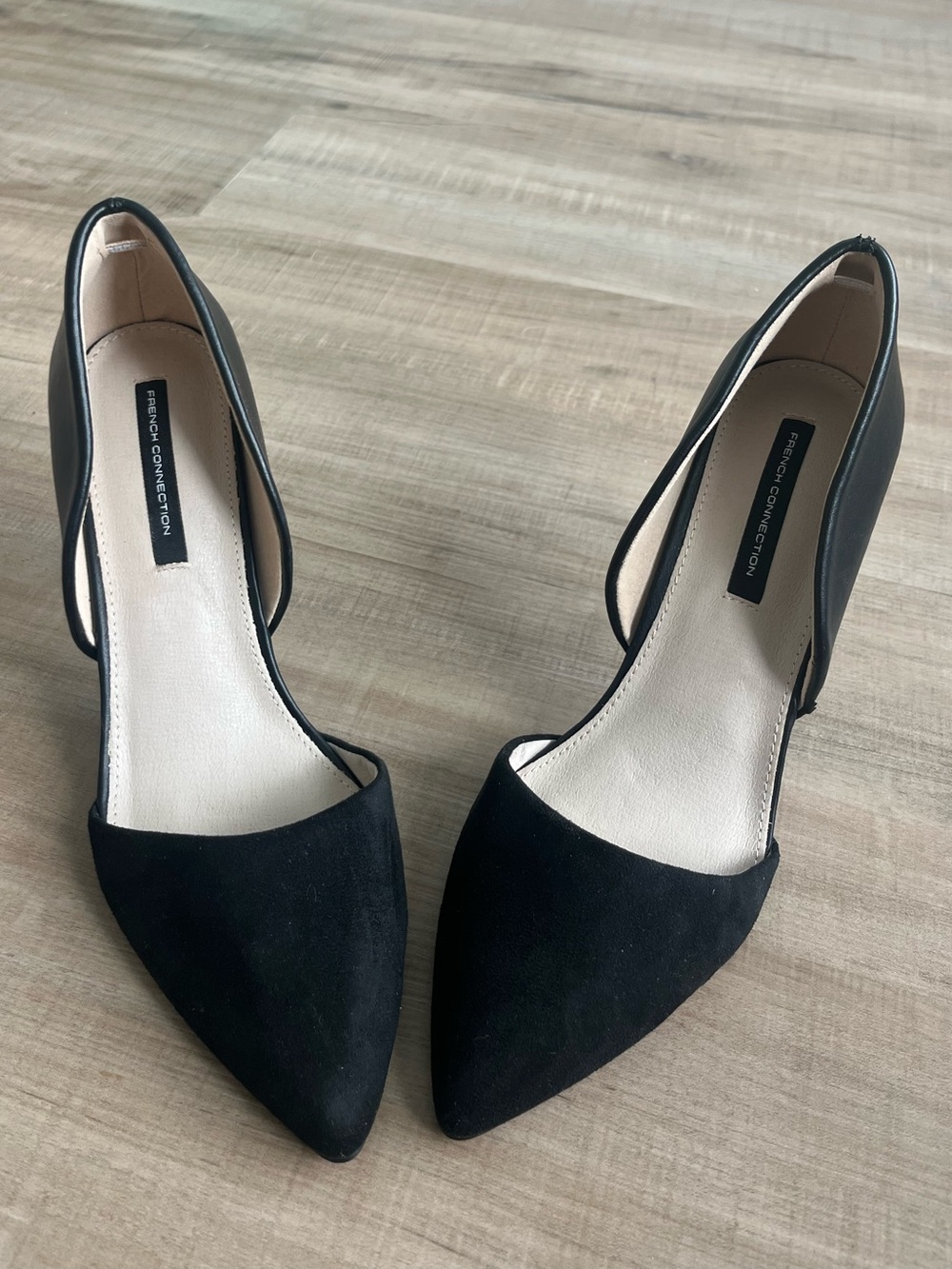 French Connection Black Suede Pointed Toe D'Orsay Pump Heels size 10